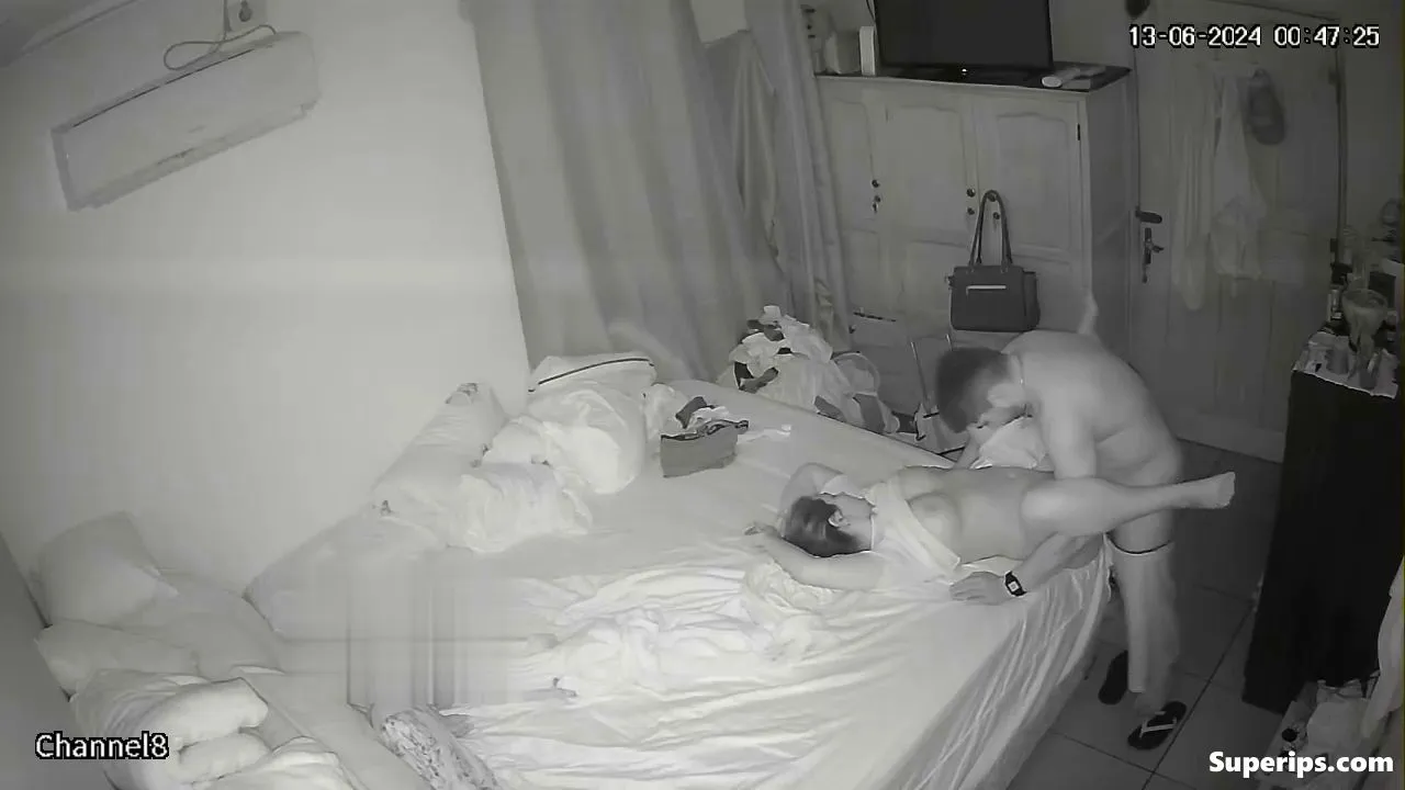 IPCAM – Poor Latin parents fuck in their room IPCAM – Poor Latin parents fuck in their room