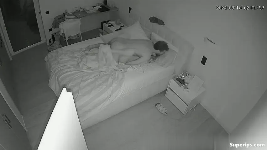 IPCAM –  Blonde German wife gets fucked in her bed IPCAM –  Blonde German wife gets fucked in her bed