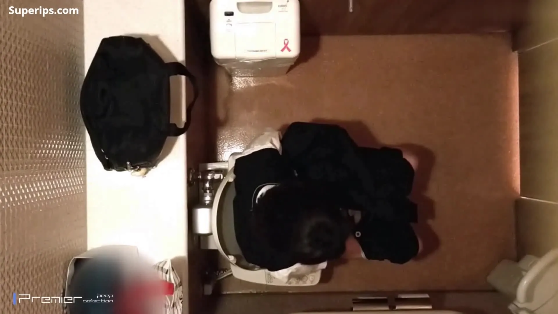 Spy Toilet – Japanese college girls use toilet Spy Toilet – Japanese college girls use toilet