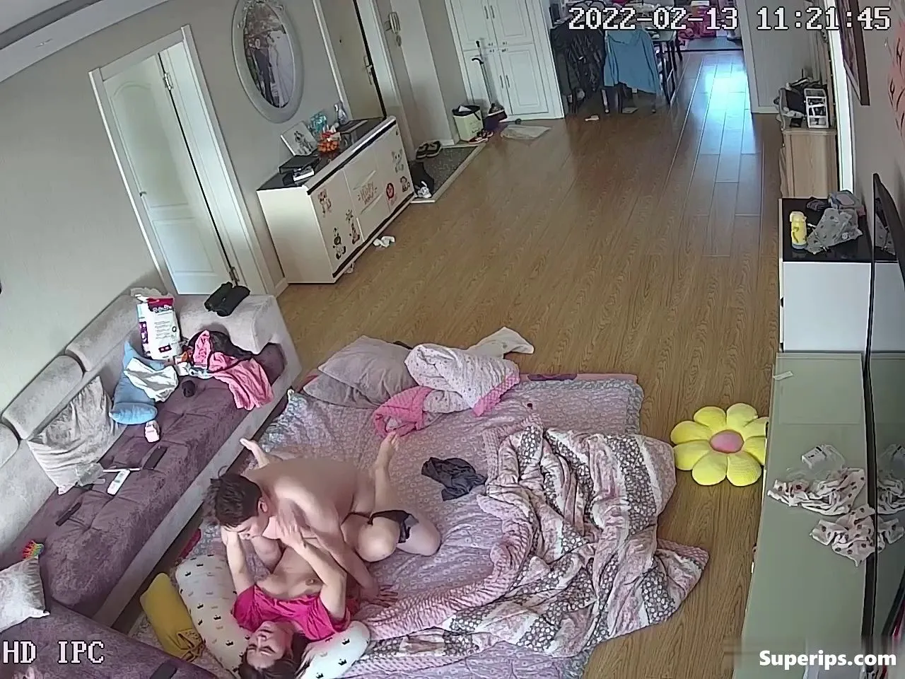 IPCAM – Korean parents fuck in the living room IPCAM – Korean parents fuck in the living room