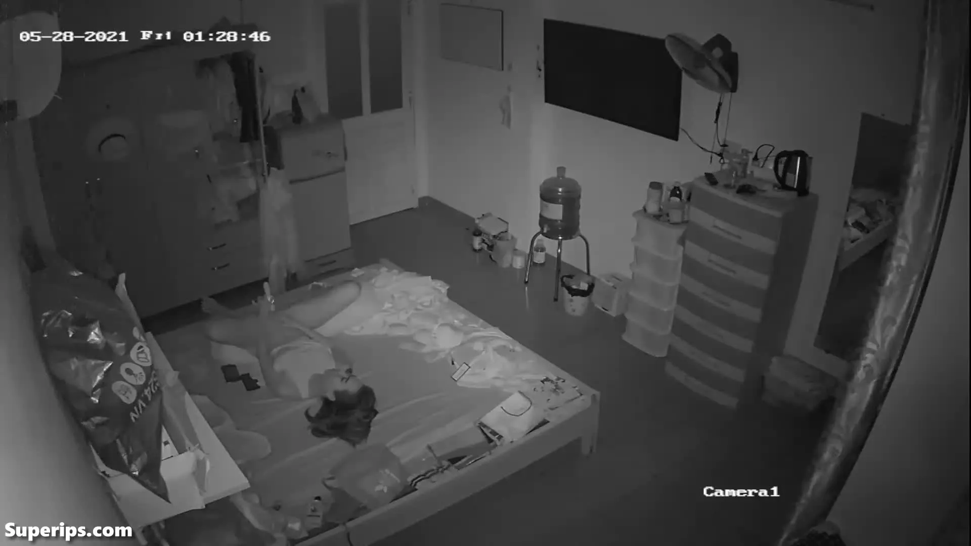 IPCAM – Naughty Asian mom masturbates with a vibrator IPCAM – Naughty Asian mom masturbates with a vibrator