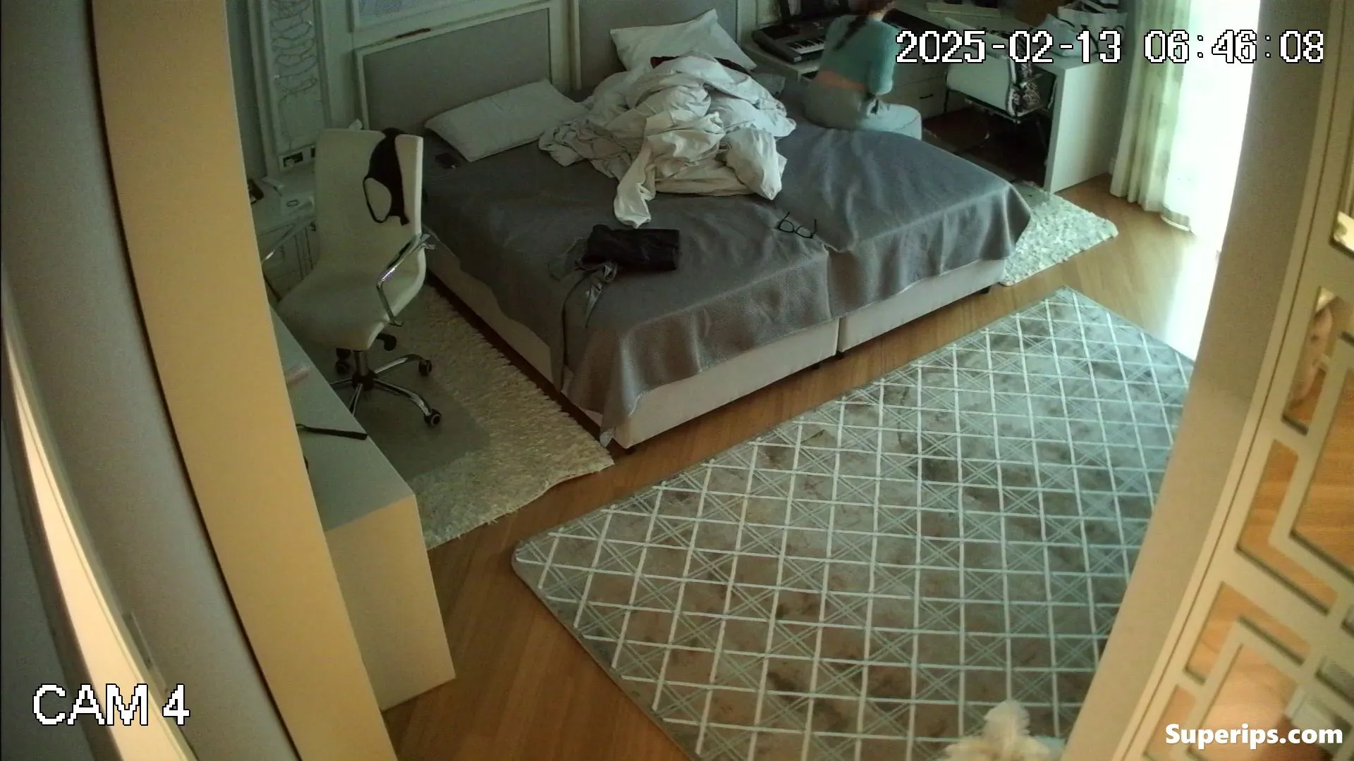 IPCAM – German teenage girl in her room IPCAM – German teenage girl in her room