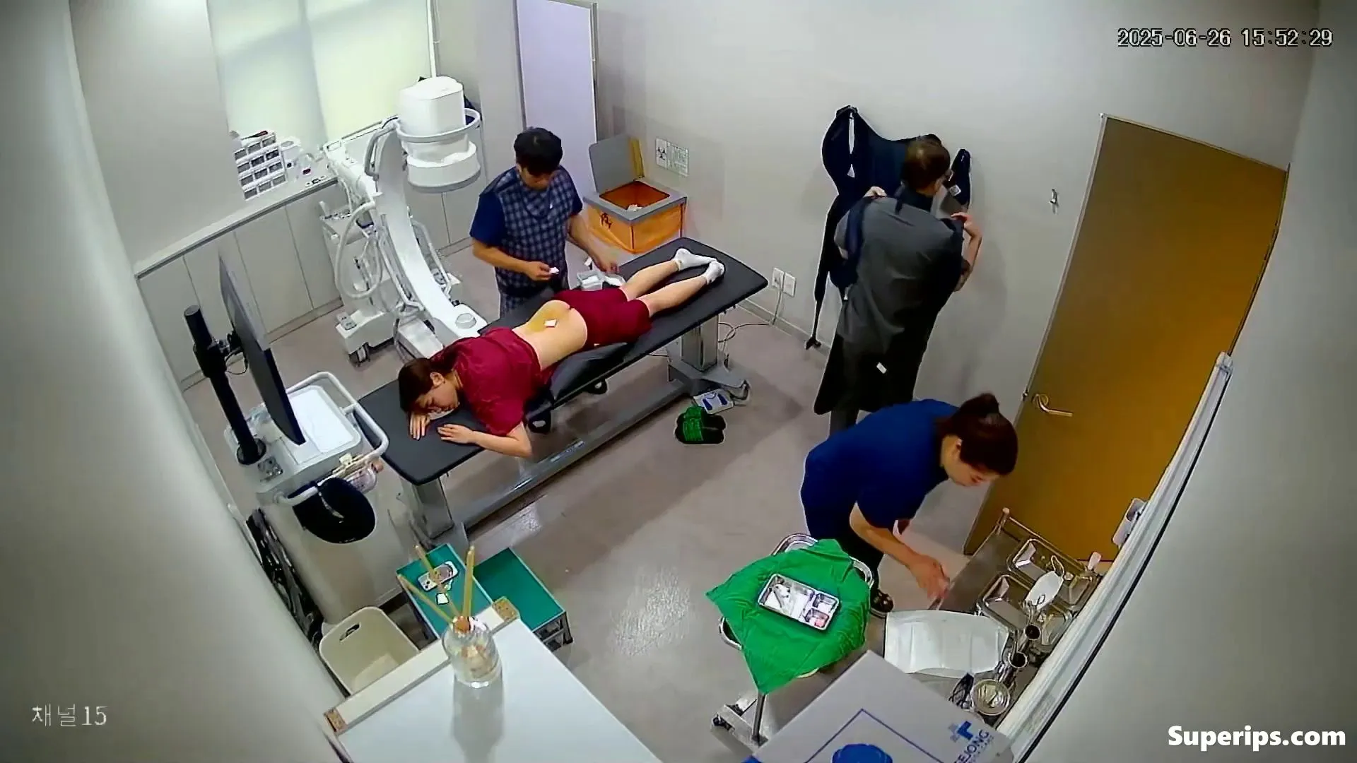 IPCAM – Korean girls get injections in their buttocks IPCAM – Korean girls get injections in their buttocks