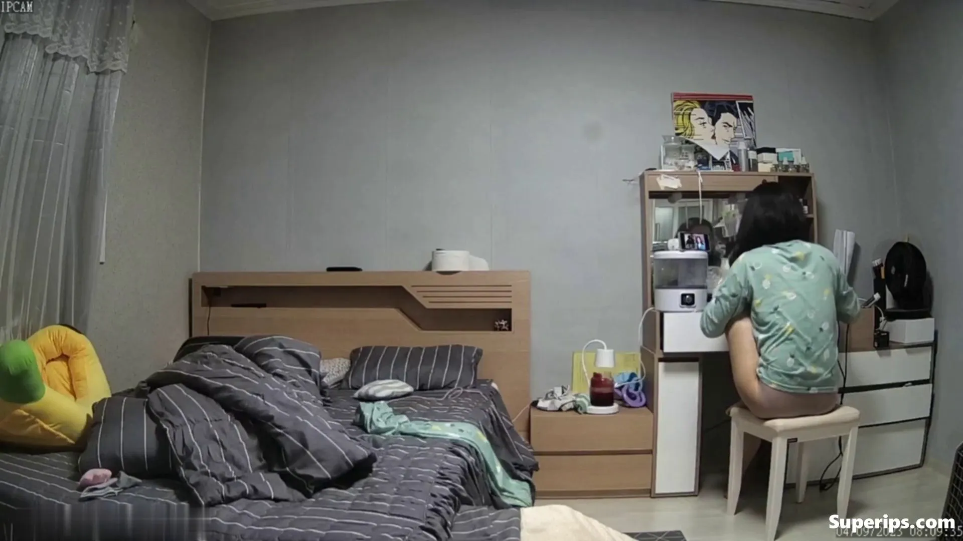 IPCAM – Young Korean couple in their bedroom IPCAM – Young Korean couple in their bedroom