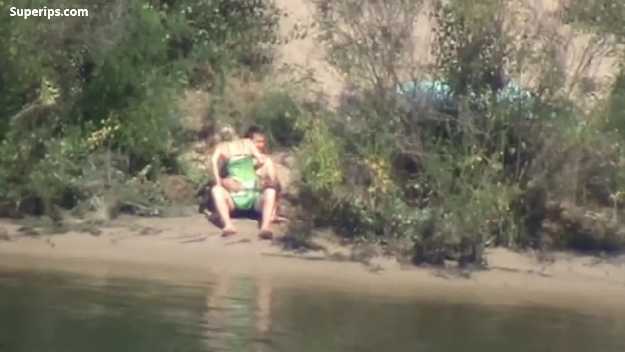 Beach Porn β Lonely European mature couple Beach Porn β Lonely European mature couple