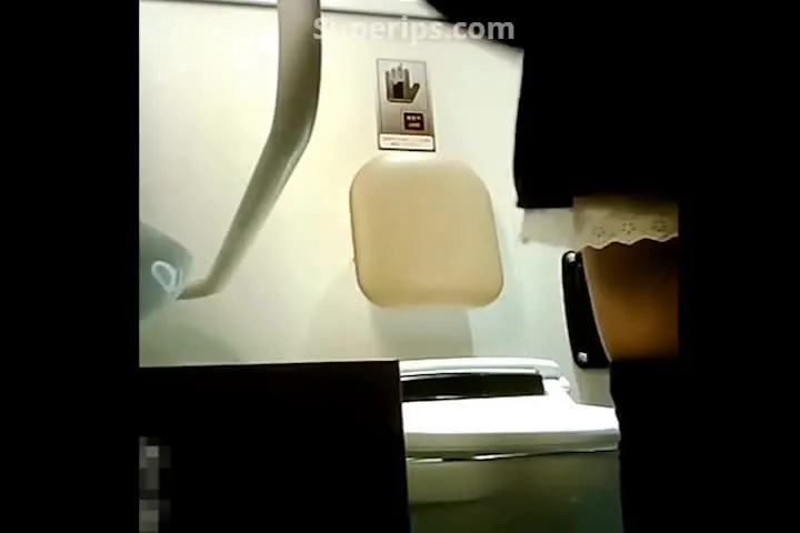 Spy toilet – Japanese restroom recordings Spy toilet – Japanese restroom recordings