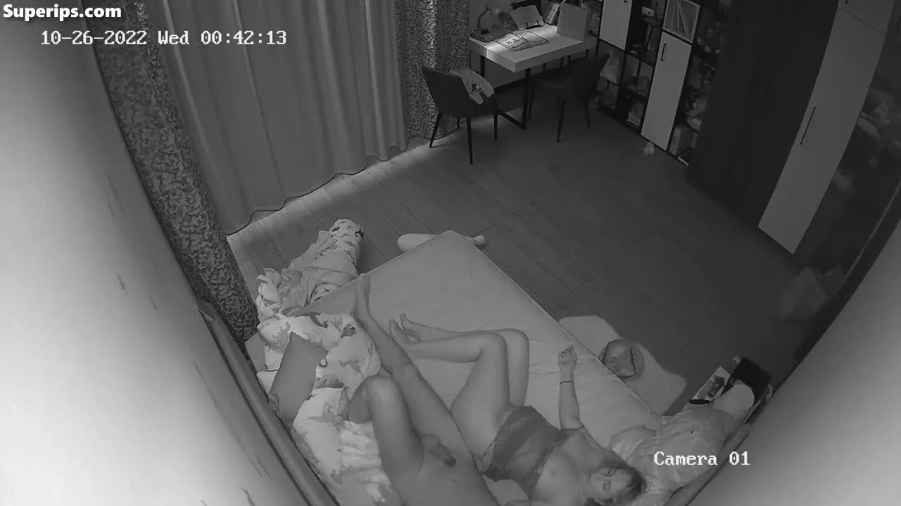 IPCAM – German parents fuck in their daughter’s bed IPCAM – German parents fuck in their daughter’s bed