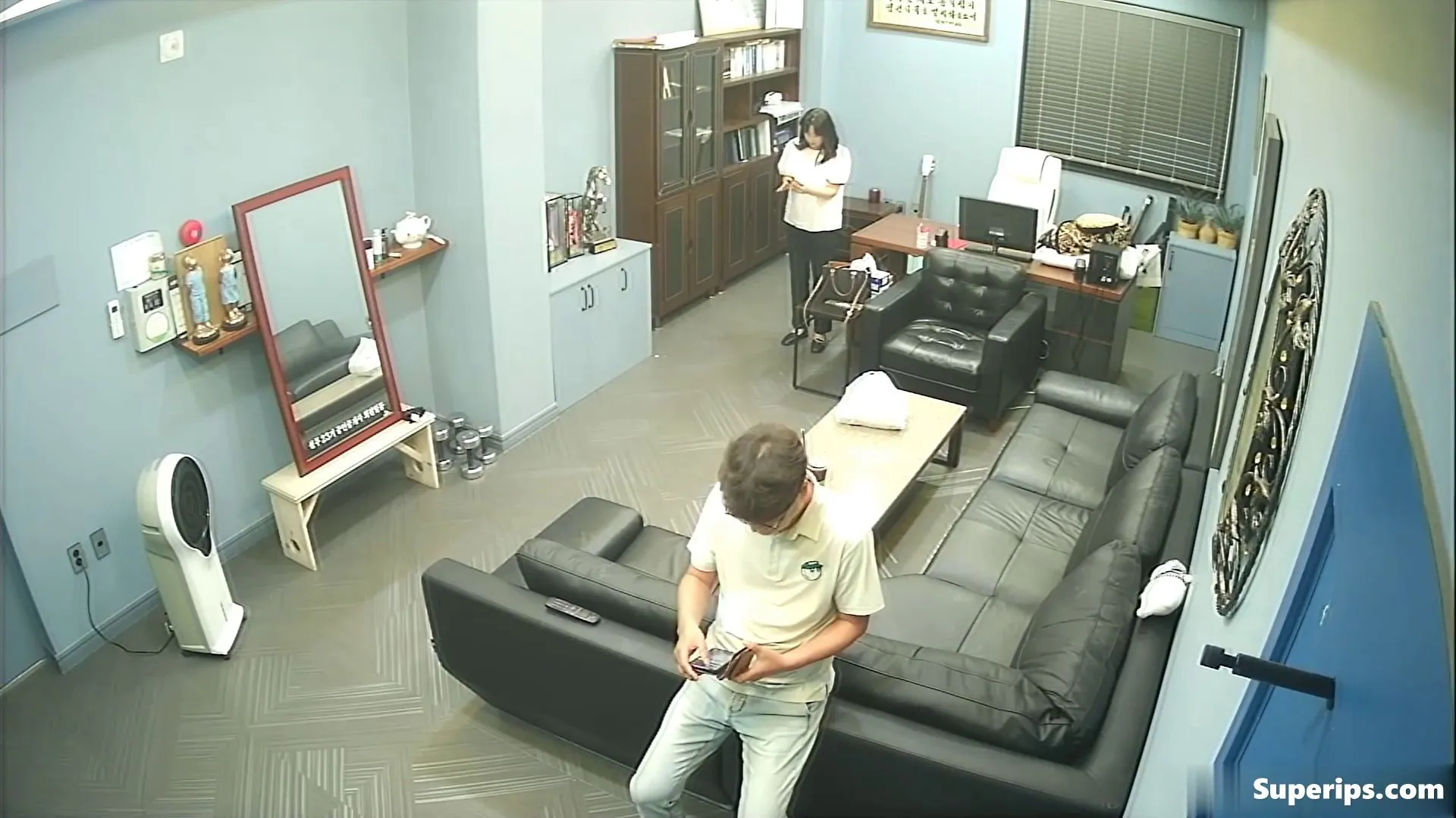 IPCAM – Korean doctor fucks several young girls IPCAM – Korean doctor fucks several young girls