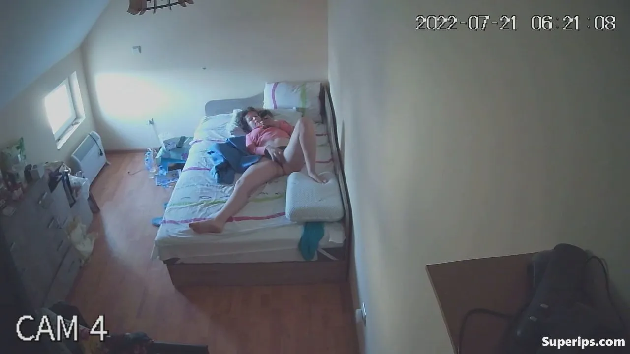 IPCAM – German girl masturbates watching porn IPCAM – German girl masturbates watching porn