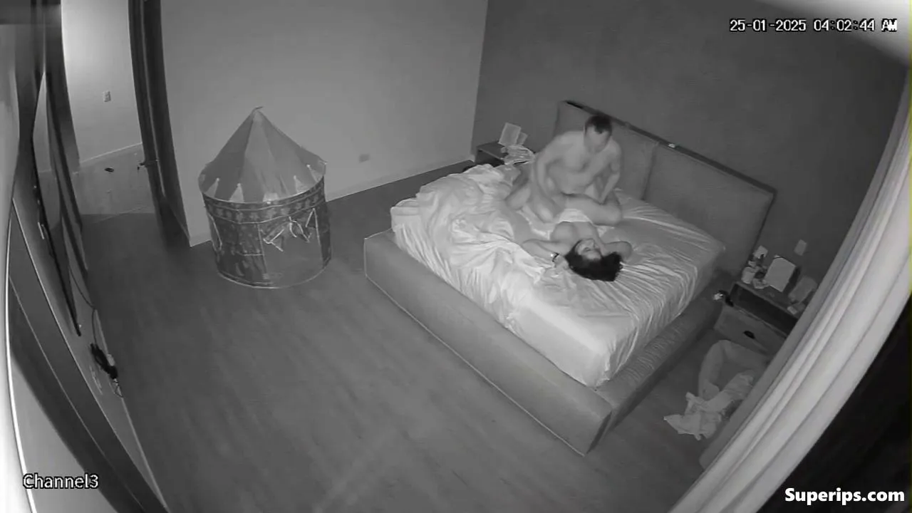IPCAM – Busty wife gets fucked hard at night IPCAM – Busty wife gets fucked hard at night