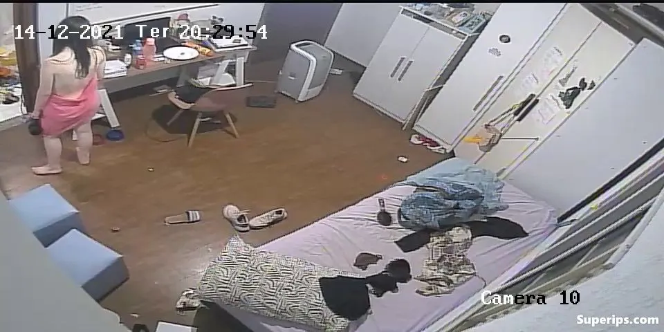 IPCAM – Gorgeous white girl naked in her room IPCAM – Gorgeous white girl naked in her room