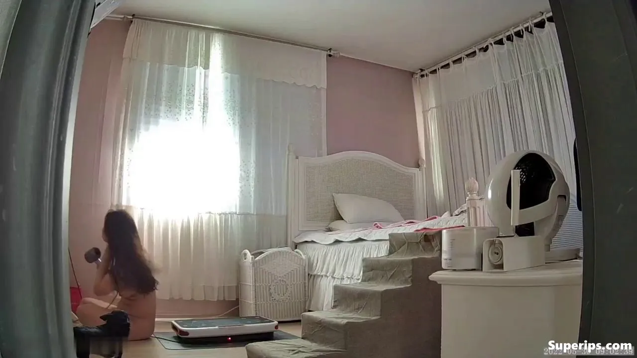 IPCAM – Korean woman naked in her room IPCAM – Korean woman naked in her room