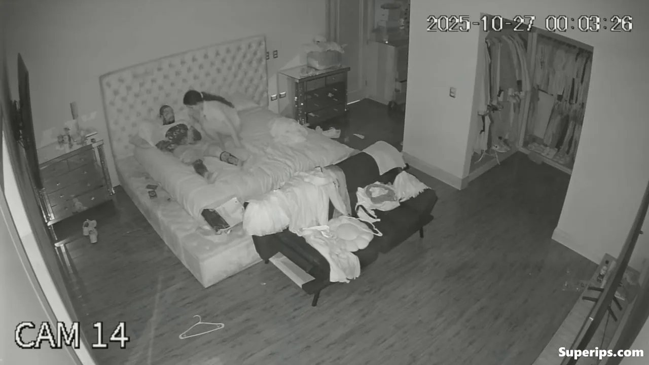 IPCAM – Hot petite girl fucks her gangster boyfriend IPCAM – Hot petite girl fucks her gangster boyfriend