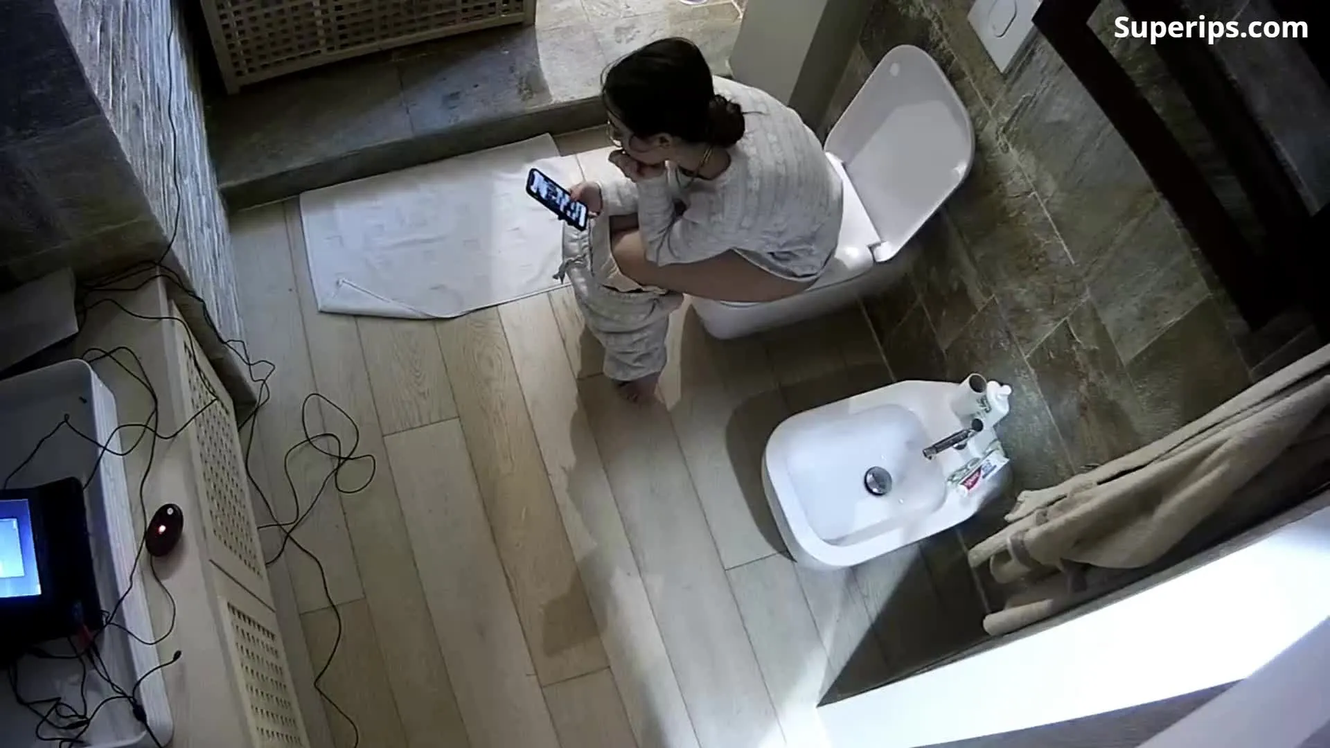IPCAM β Camera in the hacked bathroom IPCAM β Camera in the hacked bathroom