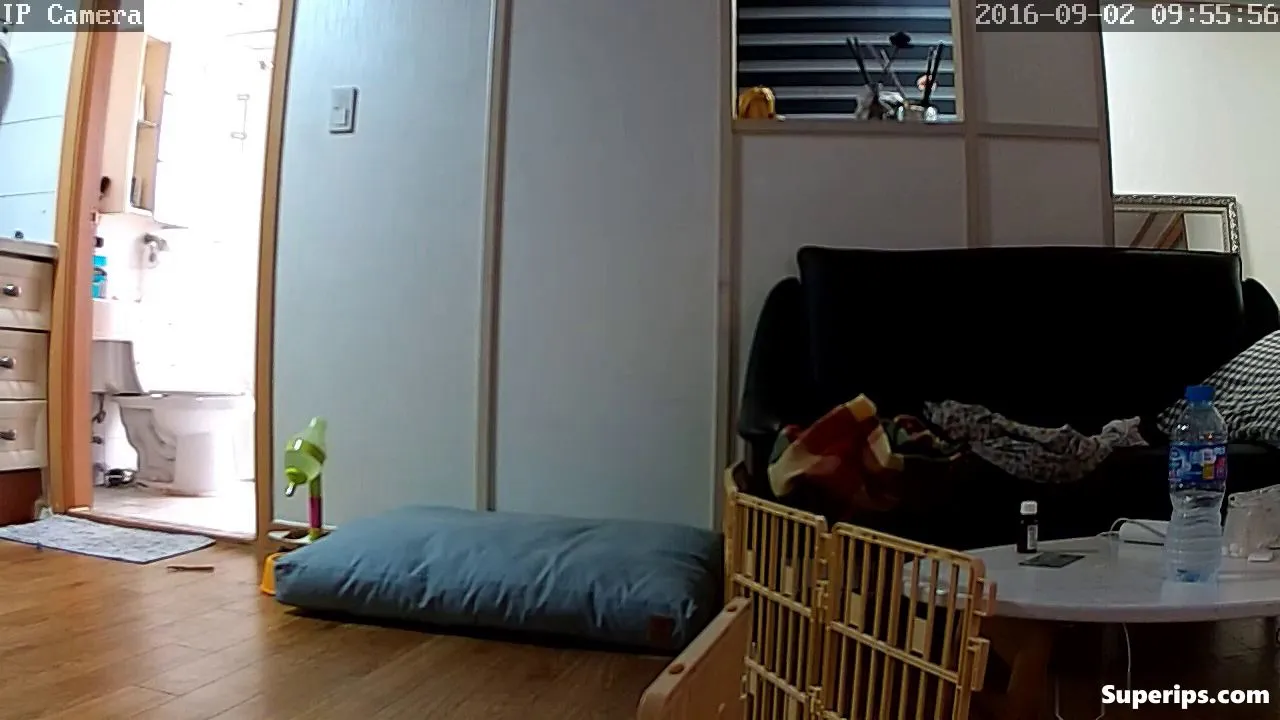 IPCAM – Korean girl’s bathroom routine IPCAM – Korean girl’s bathroom routine