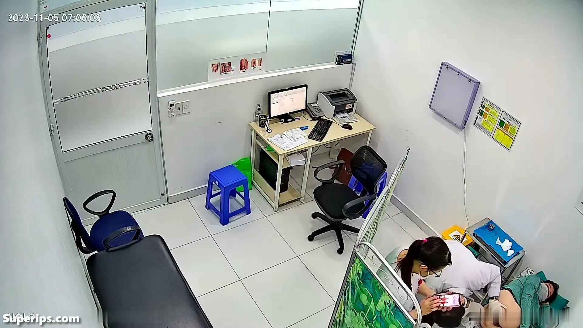 IPCAM – Cute Asian girls get buttock ijections IPCAM – Cute Asian girls get buttock ijections