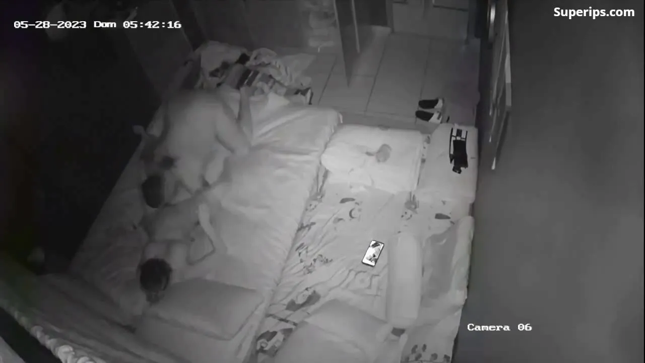 IPCAM – Hispanic married couple has sex at night IPCAM – Hispanic married couple has sex at night