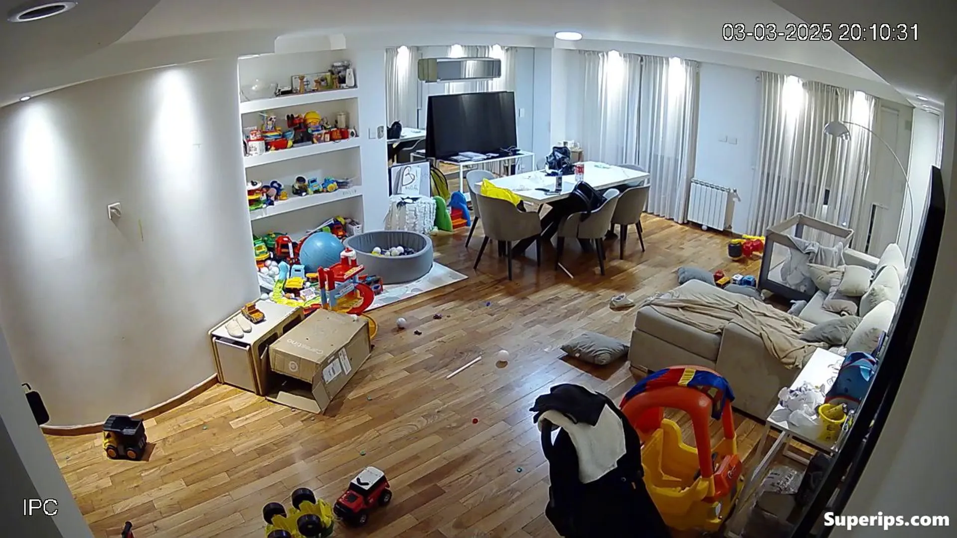 IPCAM – Beautiful American mom gets fucked doggy style IPCAM – Beautiful American mom gets fucked doggy style