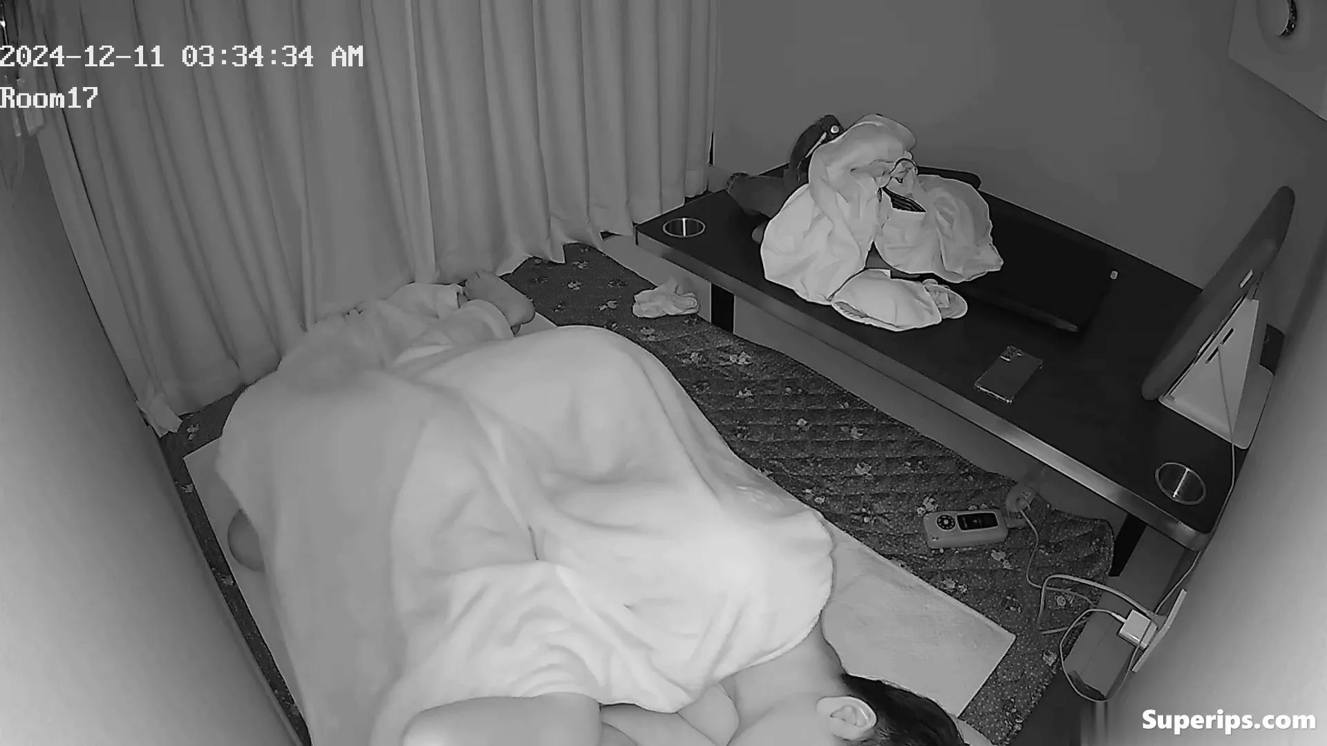 IPCAM – Korean couple has sex in an cybercafe IPCAM – Korean couple has sex in an cybercafe