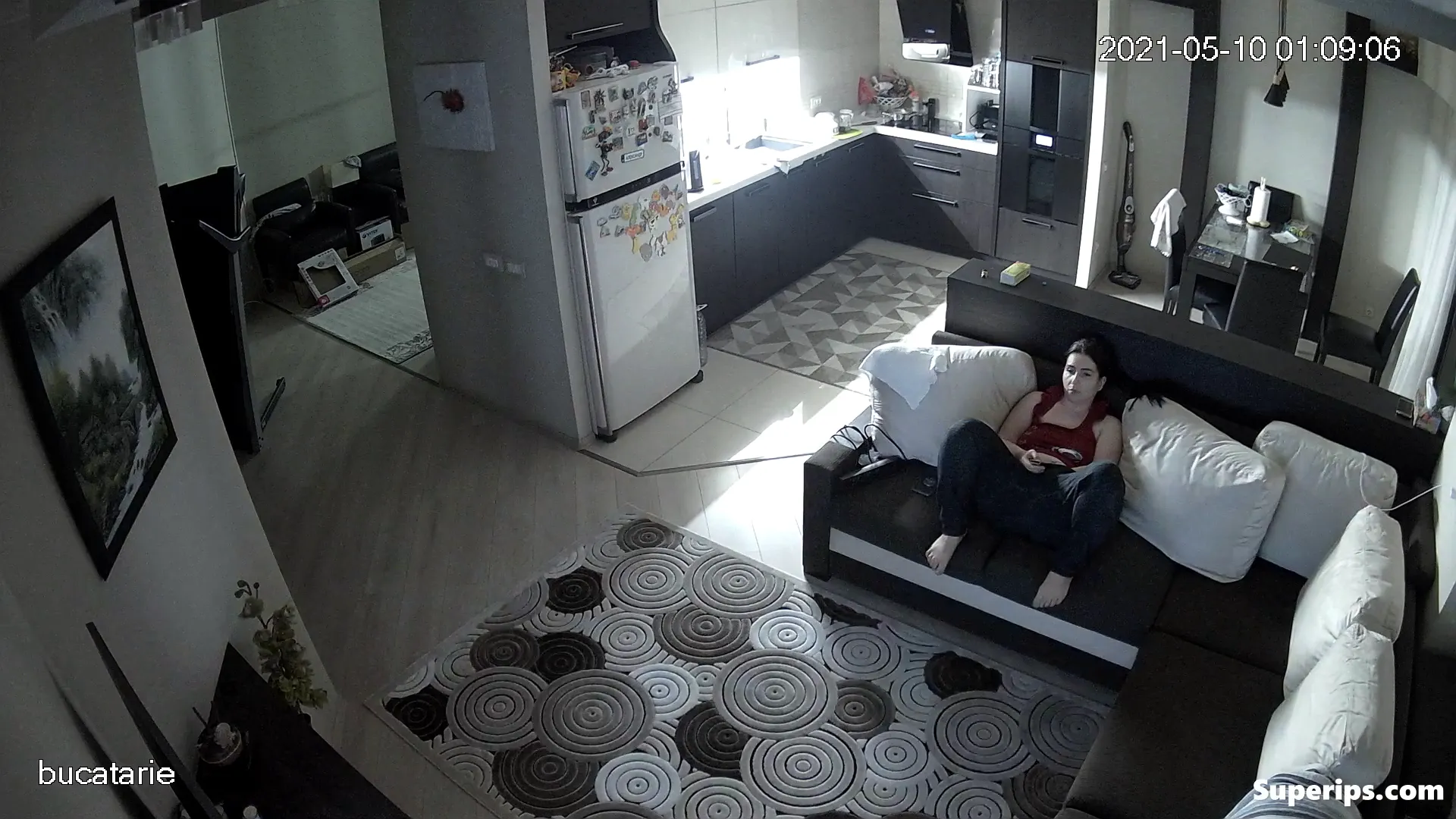 IPCAM – Russian spinster mom masturbating on the couch IPCAM – Russian spinster mom masturbating on the couch