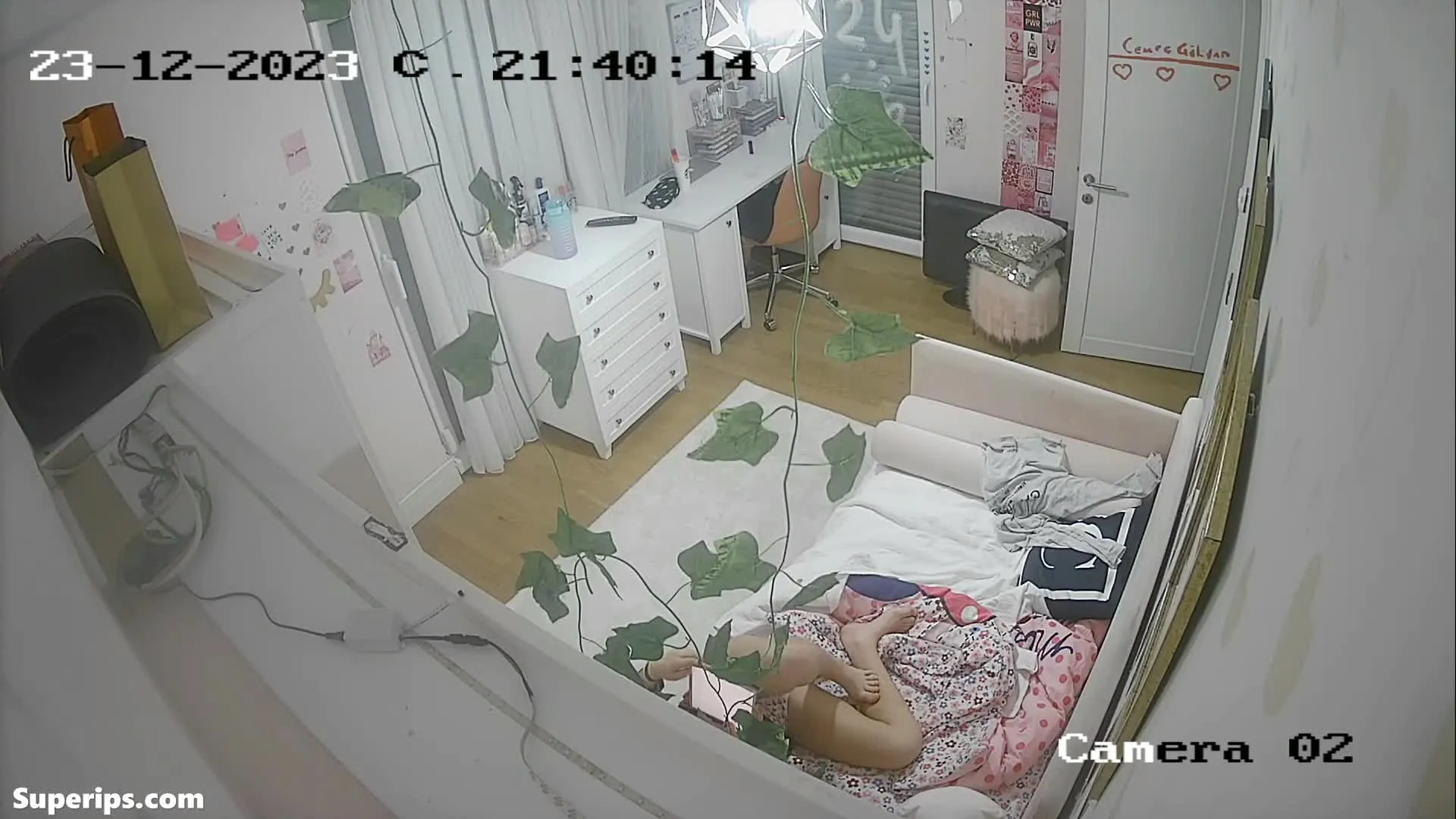 IPCAM – French girl rubs her pussy in panties IPCAM – French girl rubs her pussy in panties