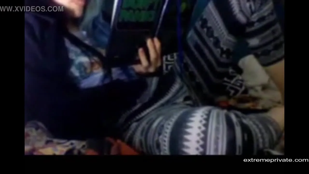 RAT webcam – Girl masturbates while reading a book RAT webcam – Girl masturbates while reading a book