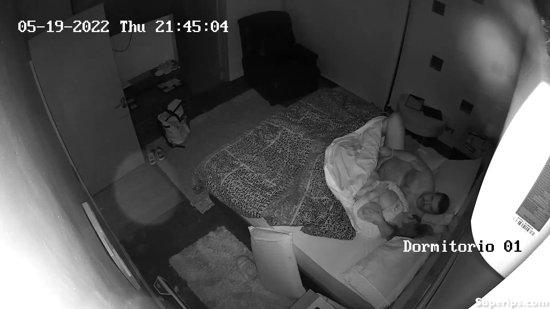 IPCAM β Mature Hispanic couple fucked in the dark IPCAM β Mature Hispanic couple fucked in the dark