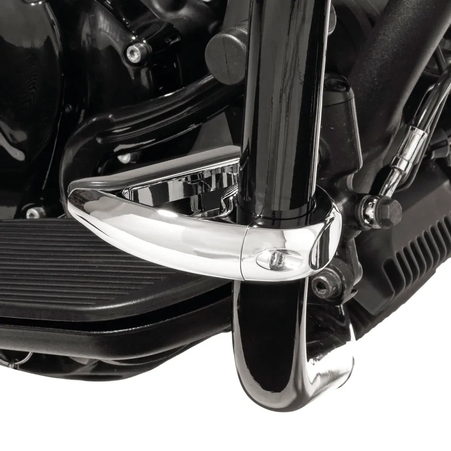 Chrome engine guard toe rests