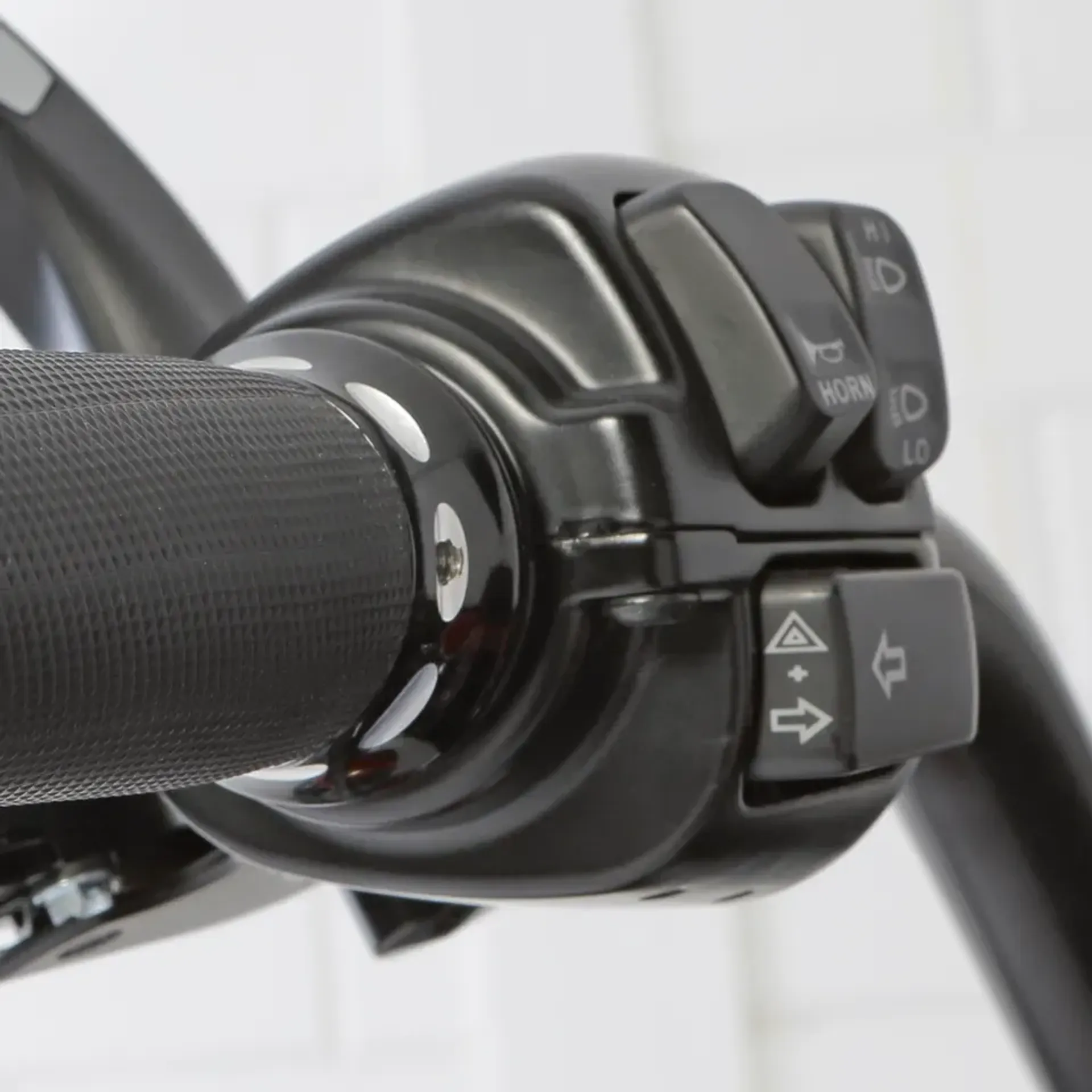 GZP Blck LED switchkit Softail+Dyna 07up