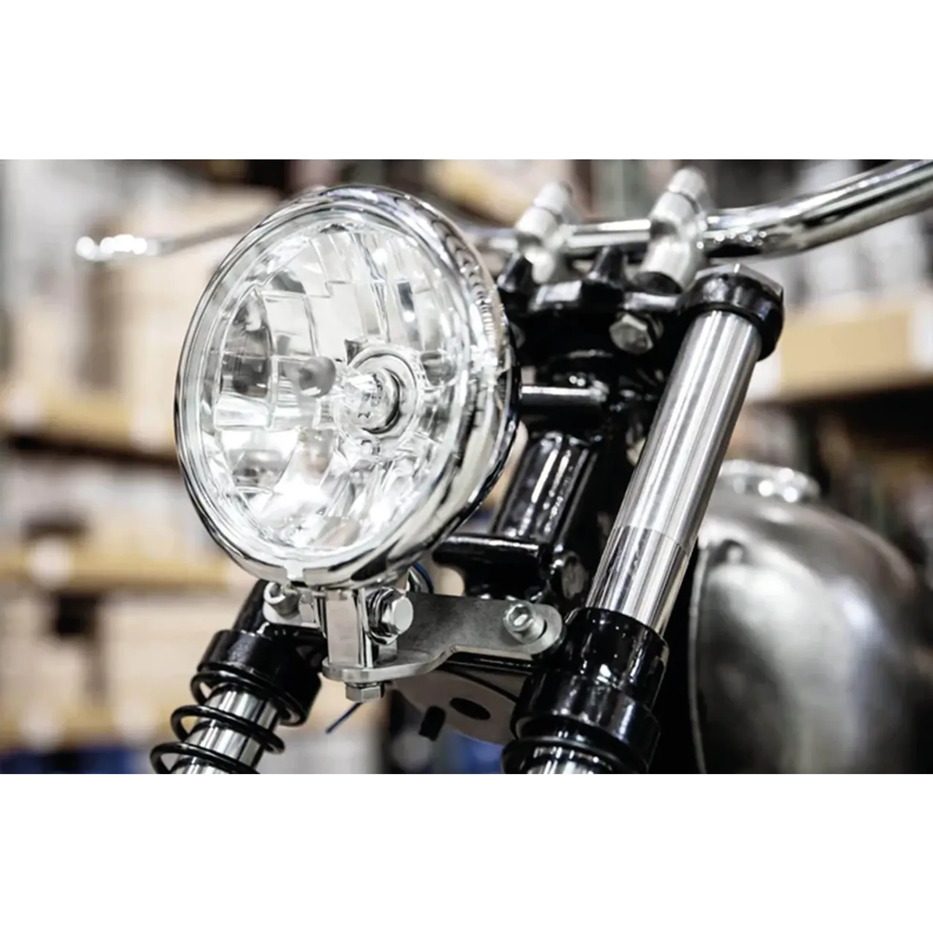 Bottom Headlight Bracket Narrow Glide