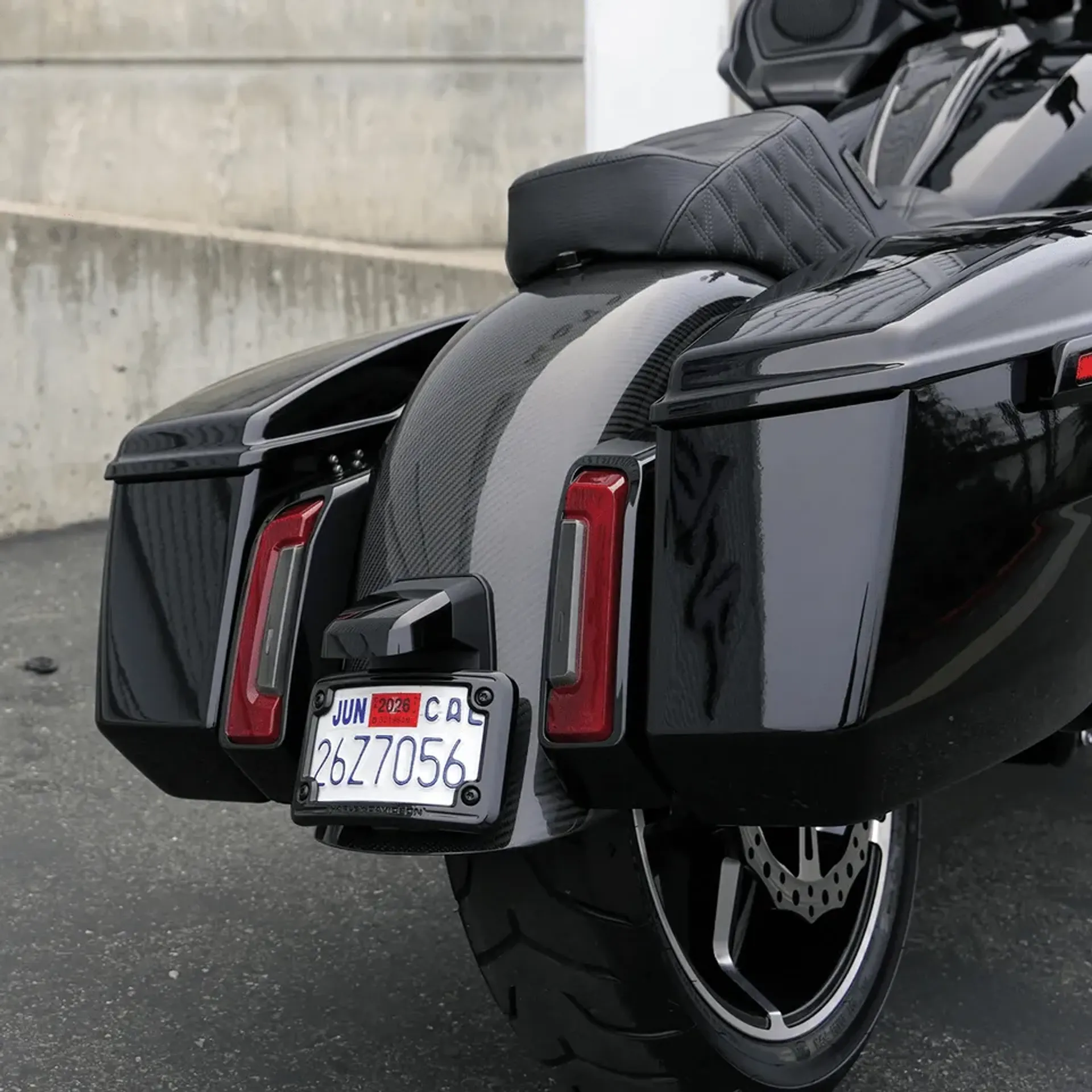 Rear Fender Carbon FLH/T24-Up