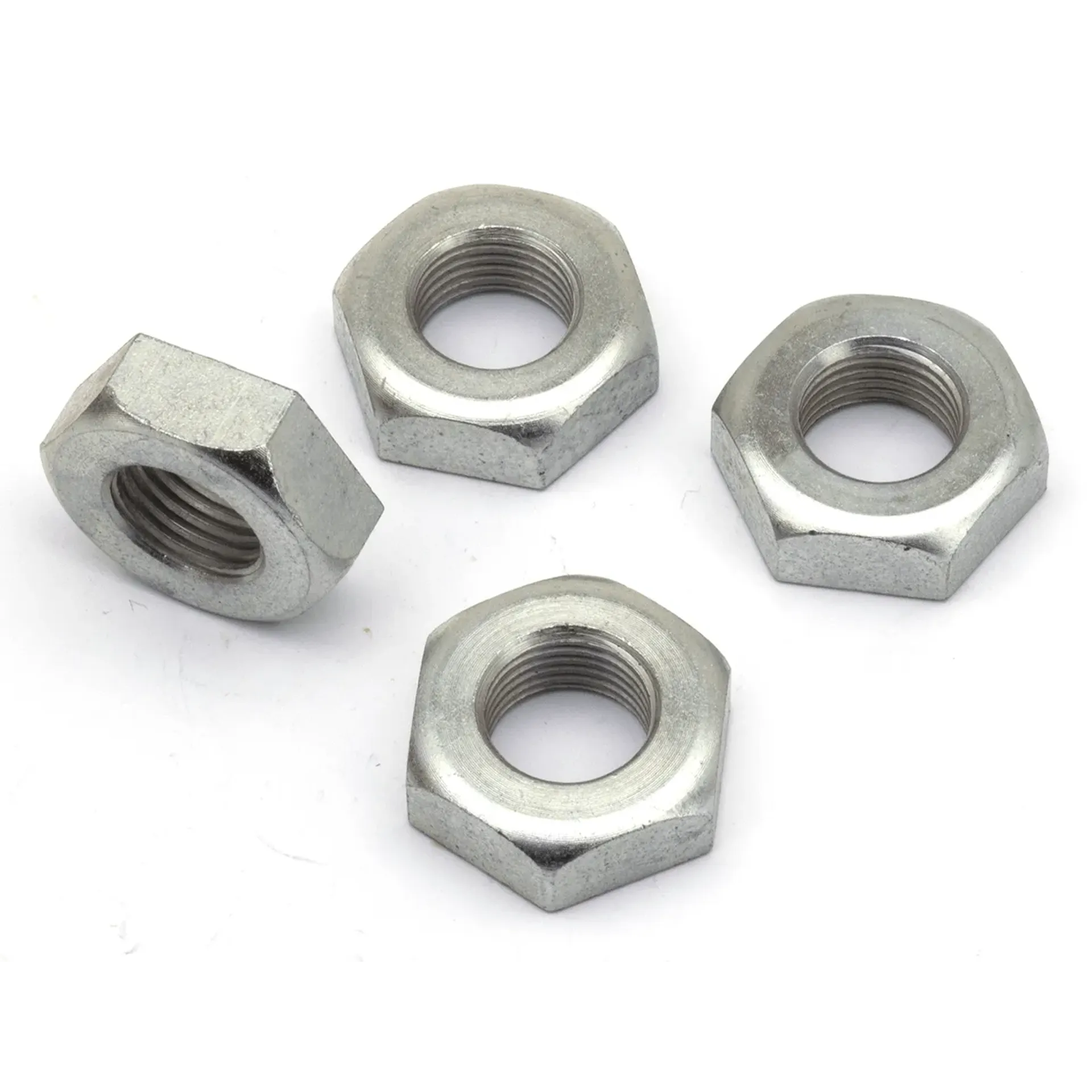 Rockerplate stud Nuts (4) inside, whtplt