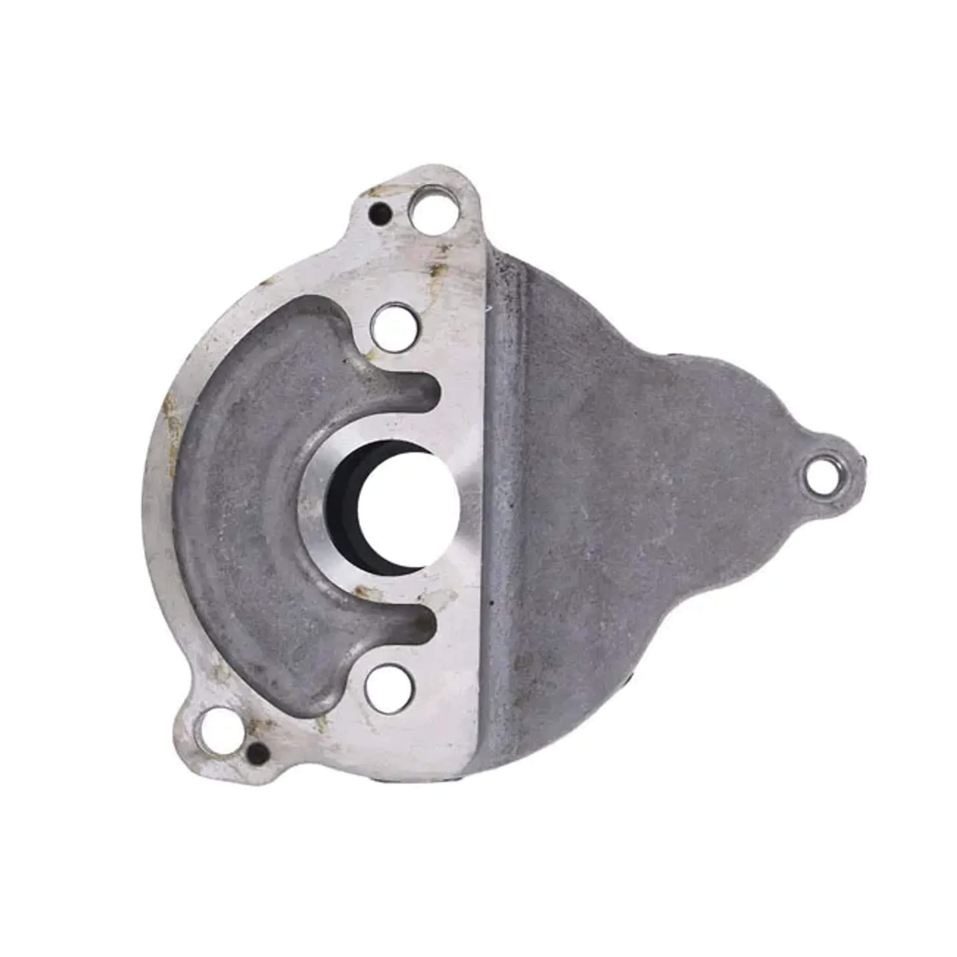 Starter shaft housing