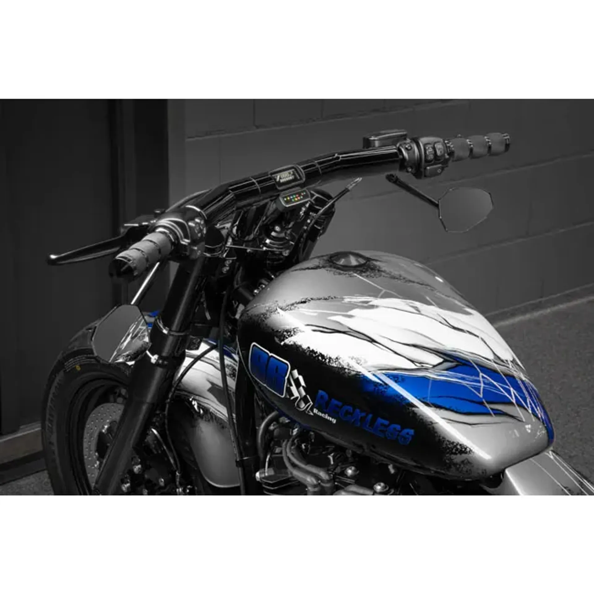 Killer Custom, "Drag-T" Mega Handlebars. Gloss black