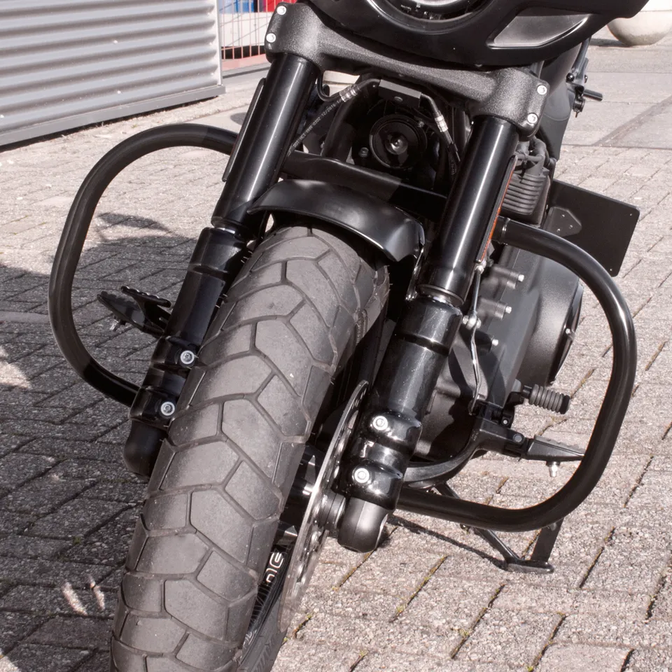 Highway bar FX72-86 FXST84-99 1.25" diam - Afbeelding 3