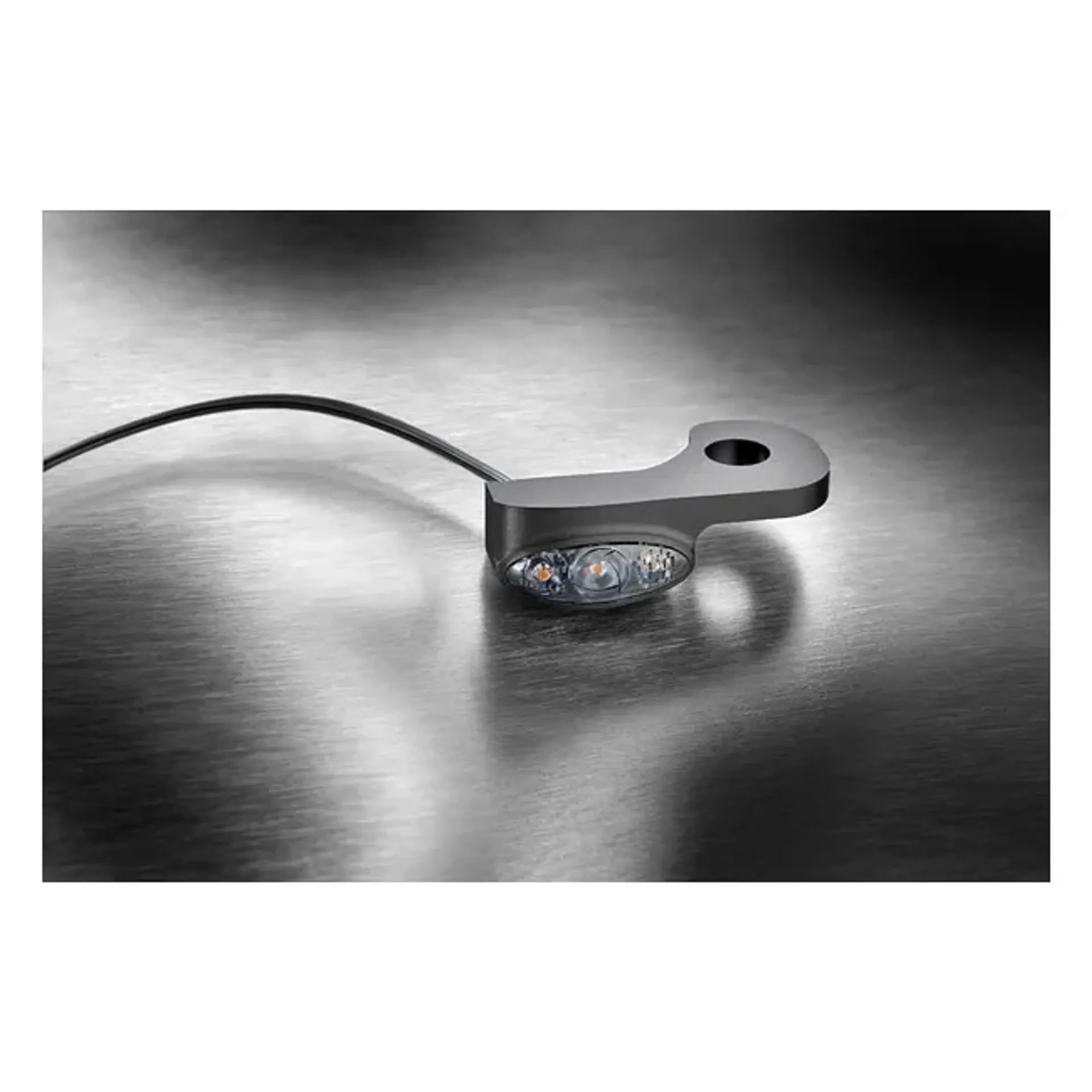 Kellermann, %27%27Dash M%27%27 turn signal. Right front