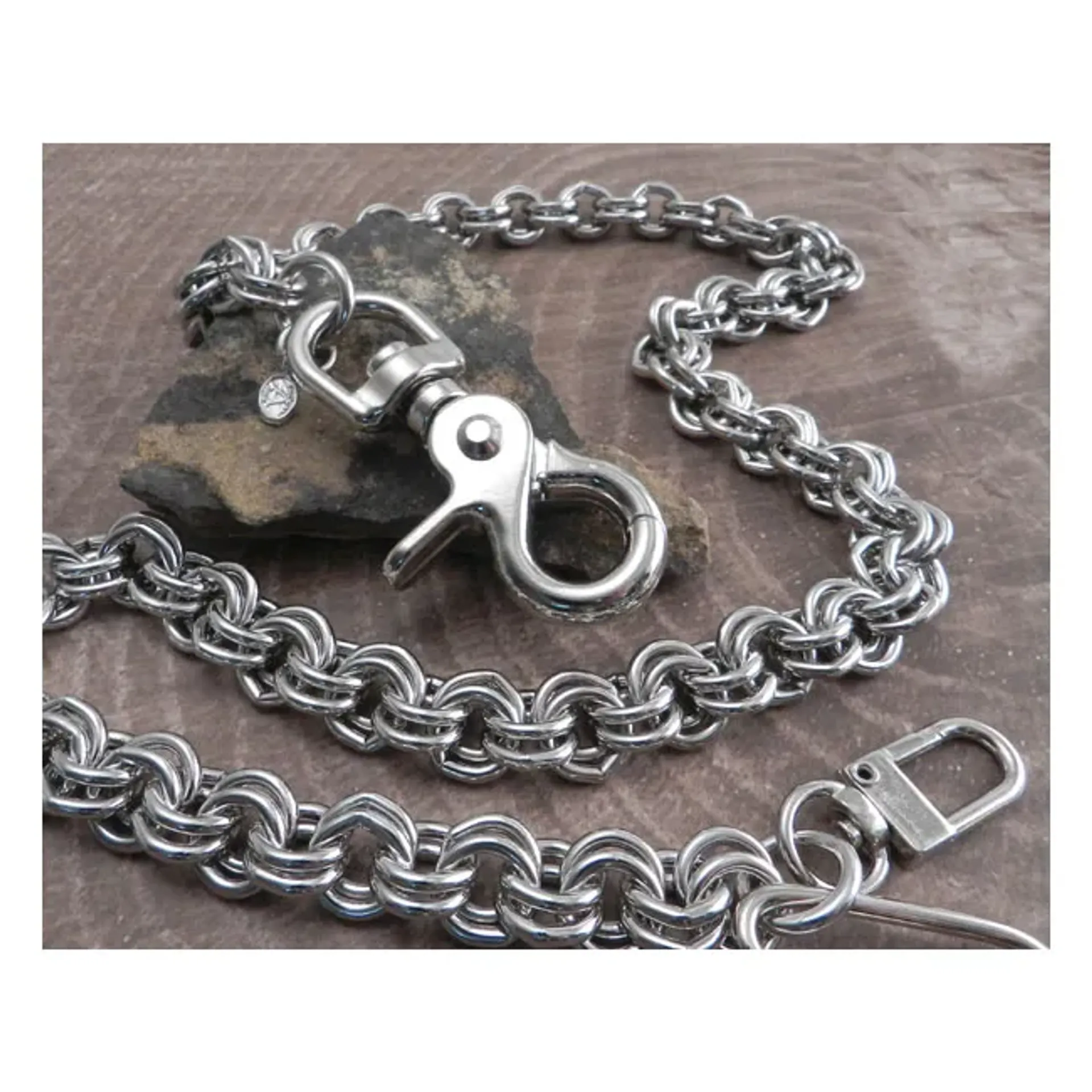 Amigaz Double Ring Wallet Chain 22"