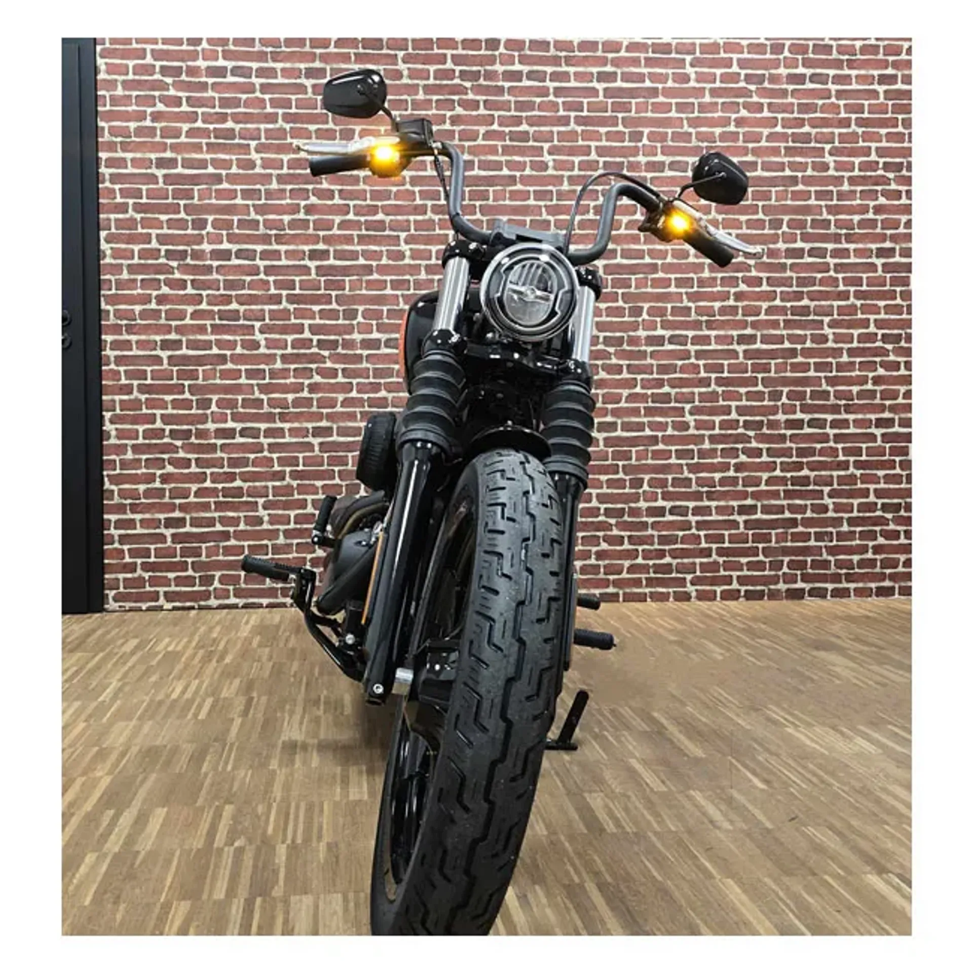 Kellermann, %27%27Dash M%27%27 turn signal. Right front