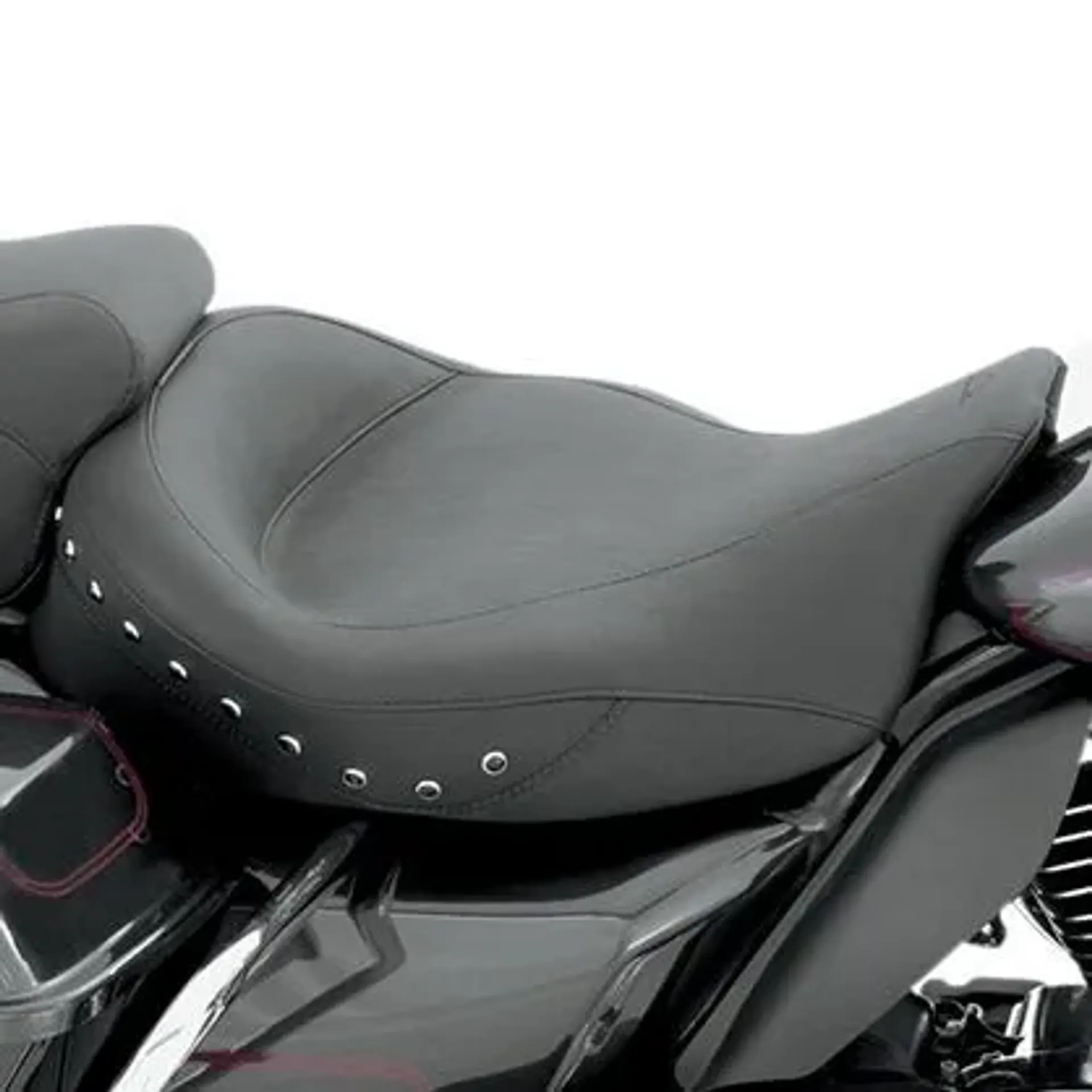 Seat Super Wide Solo With Black Studs