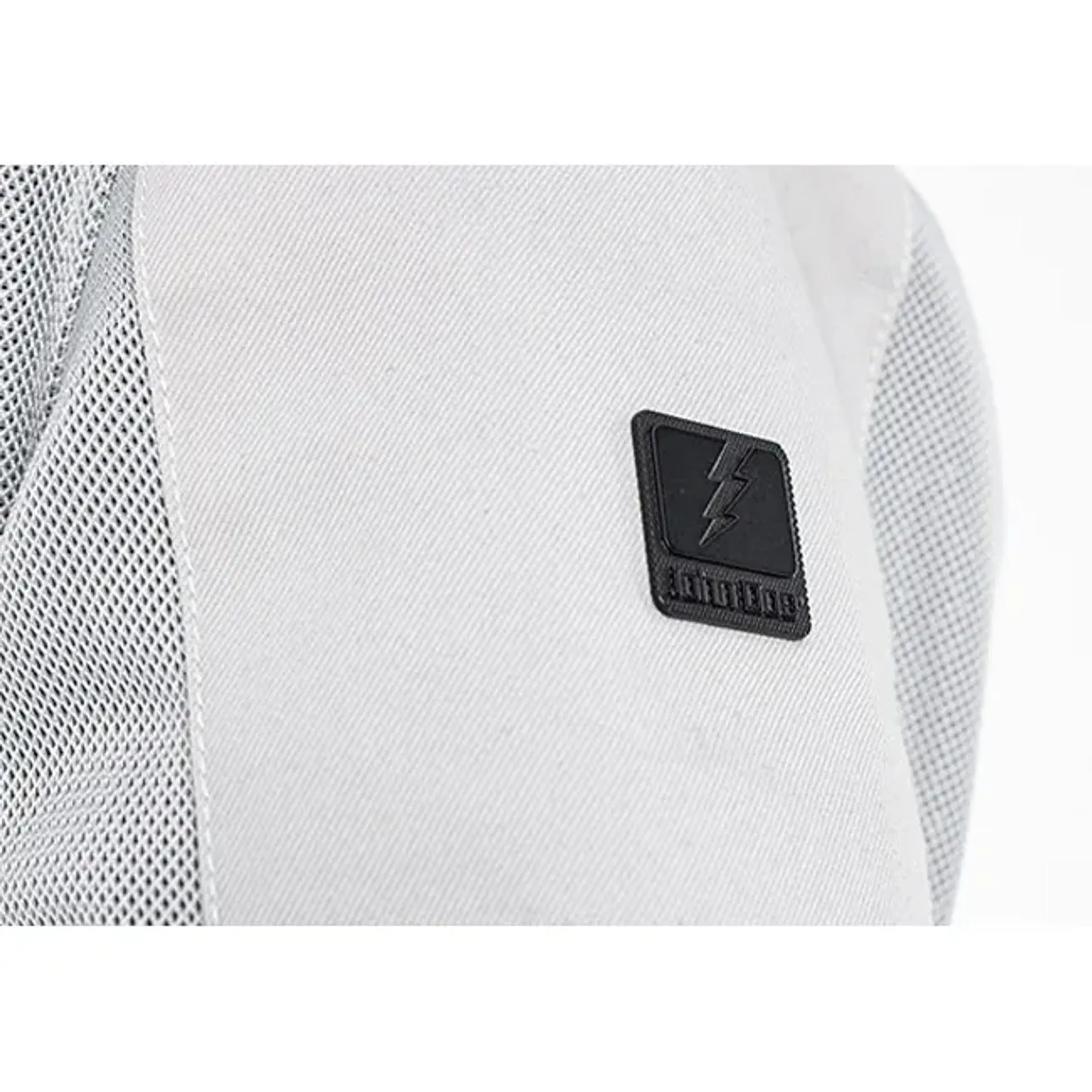 *5 WORKING DAYS EXTRA TRANSIT TIME* John Doe Aero mesh jacket artic white