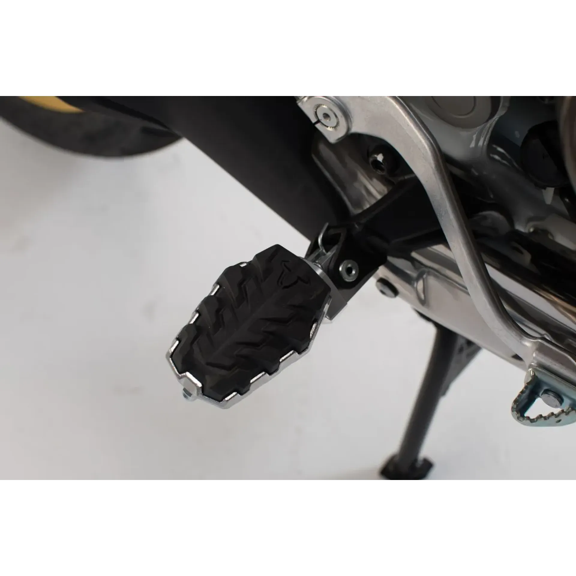 Footrest Kit Evo