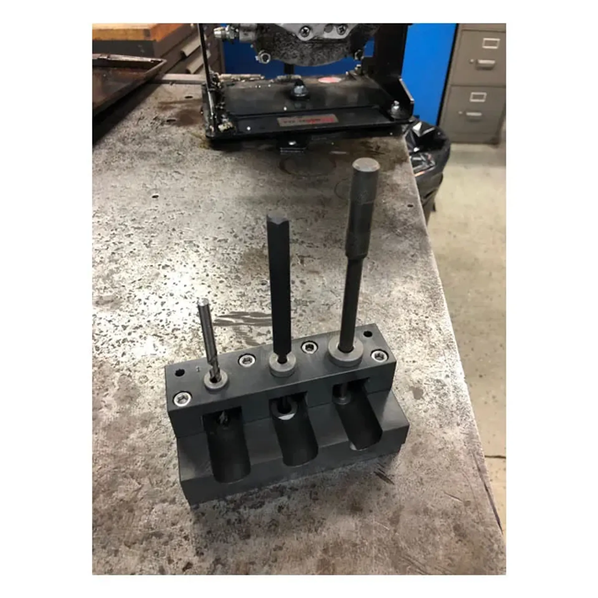 Fast Eddy, tappet roller rebuild tool