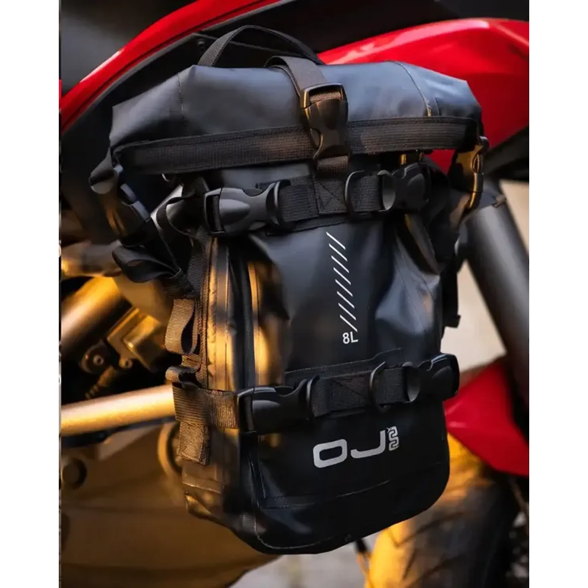 Engine bag dry excursion 8l bl