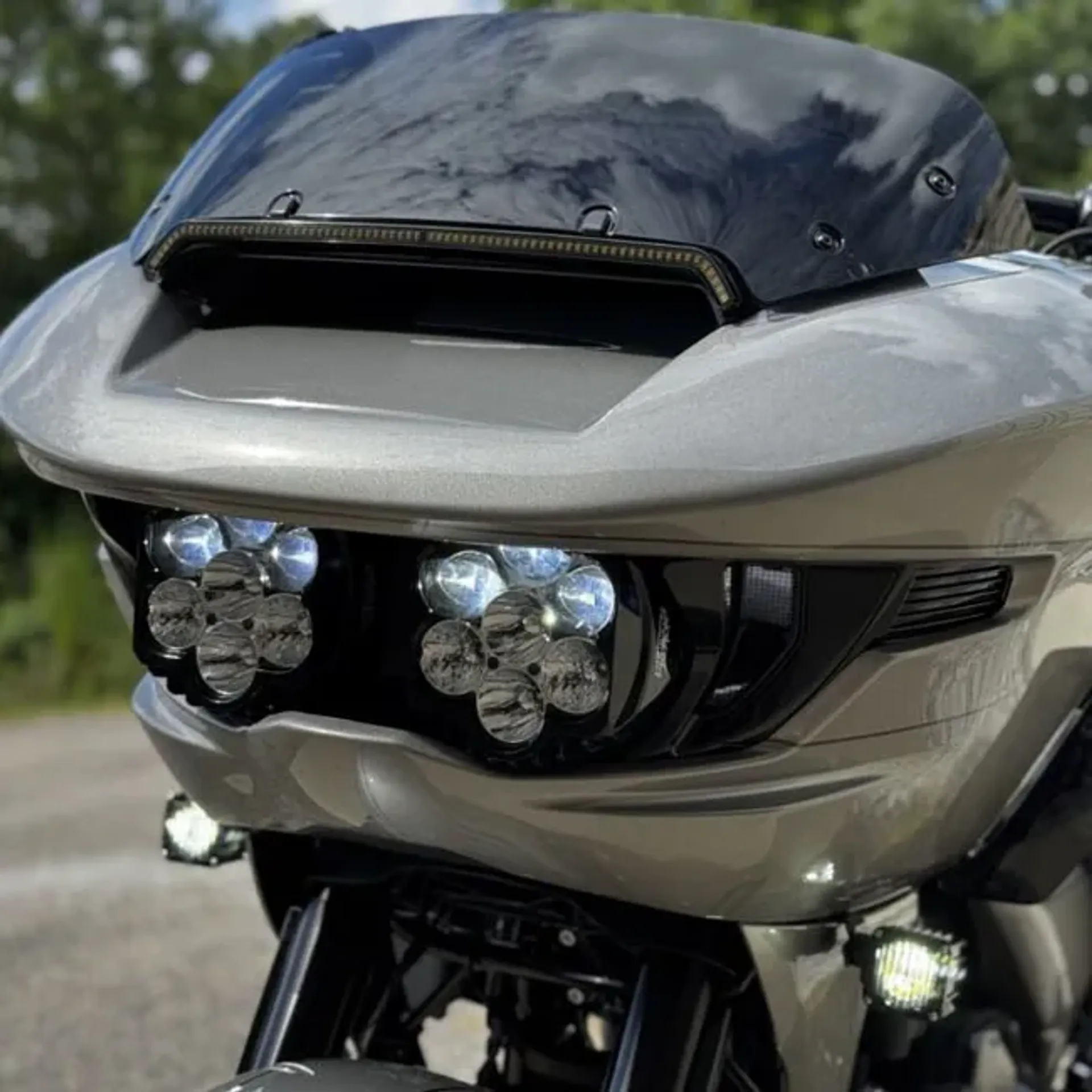 Custom Dynamics, Shark Demon LED headlamp kit. White/white