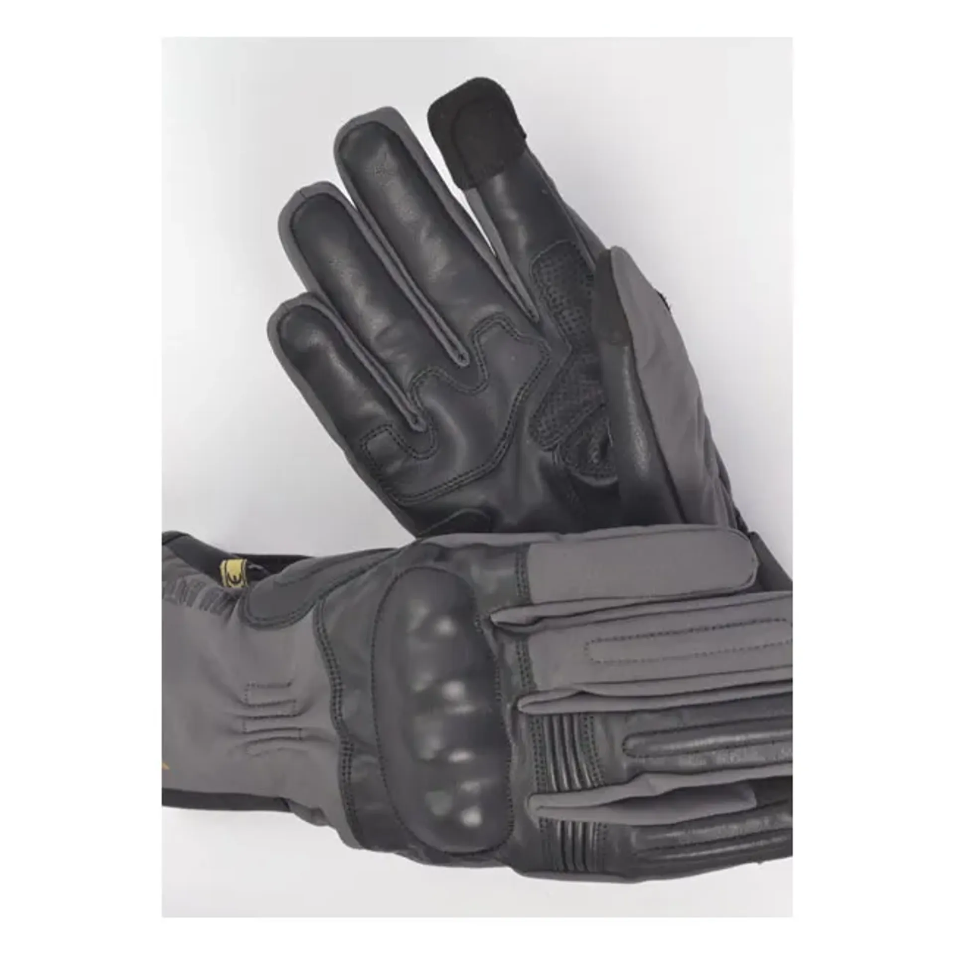 By City Artic gloves grey