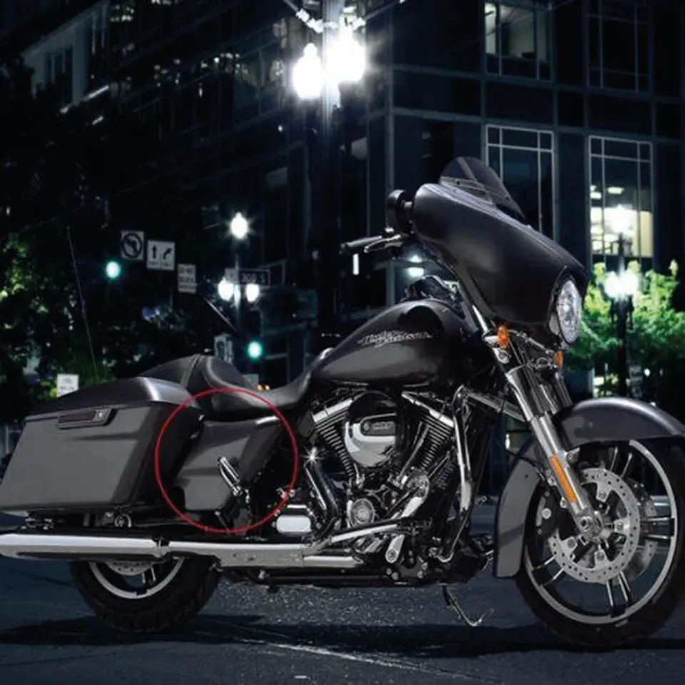Side Covers Gloss Black FLH/T09-Up - Afbeelding 3