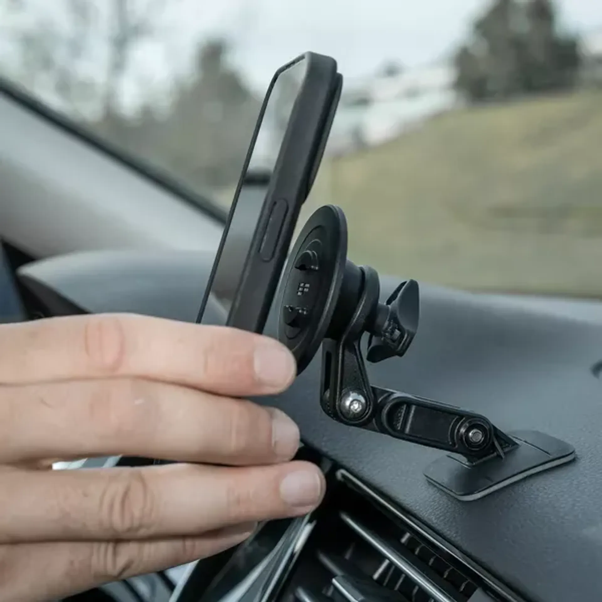Phone mount pro mag-align
