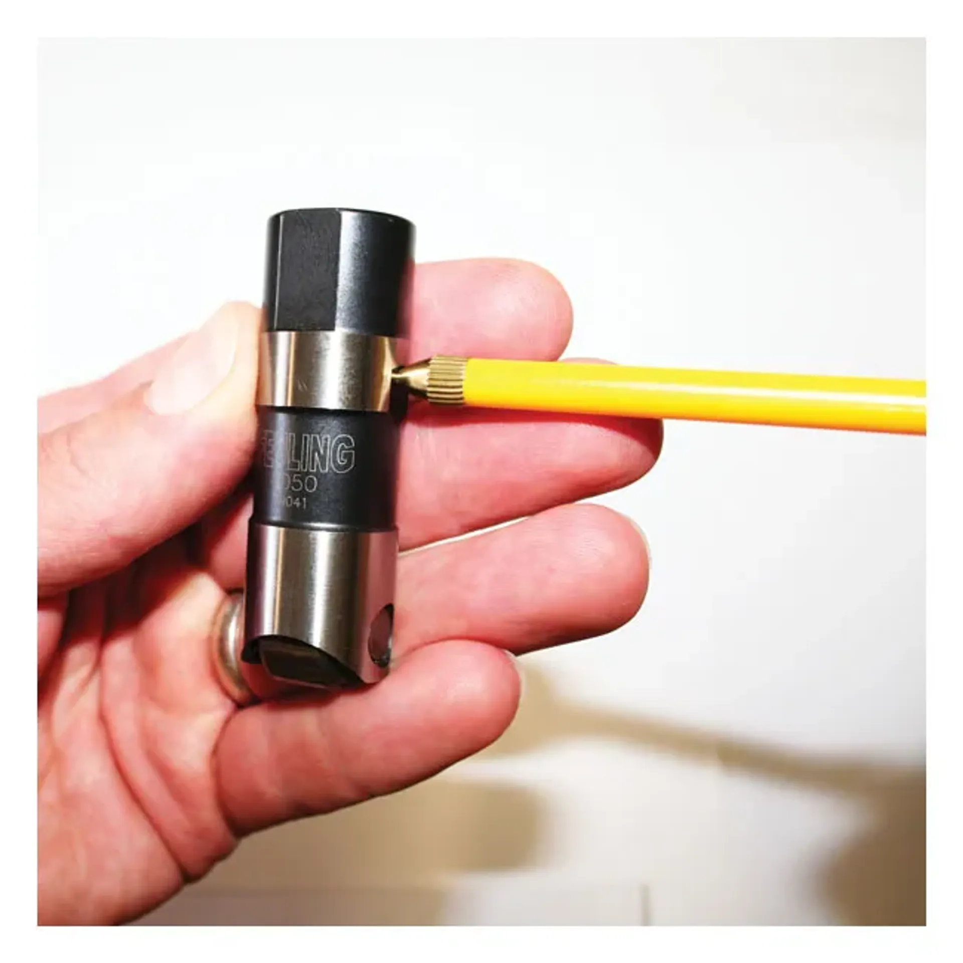 Feuling, hydraulic lifter oil squirt can