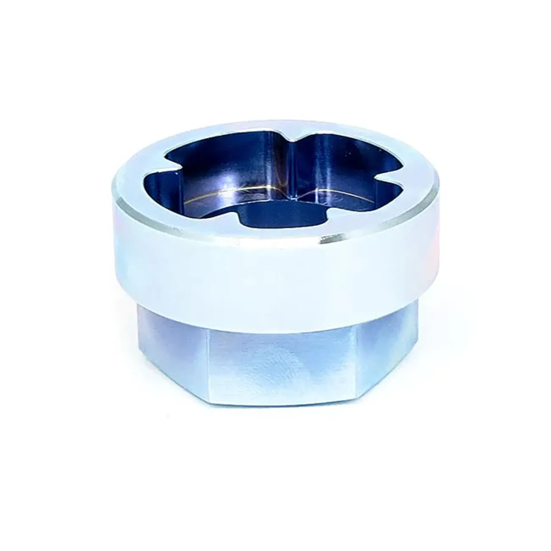 Daytona, Reverse gear mounting tool