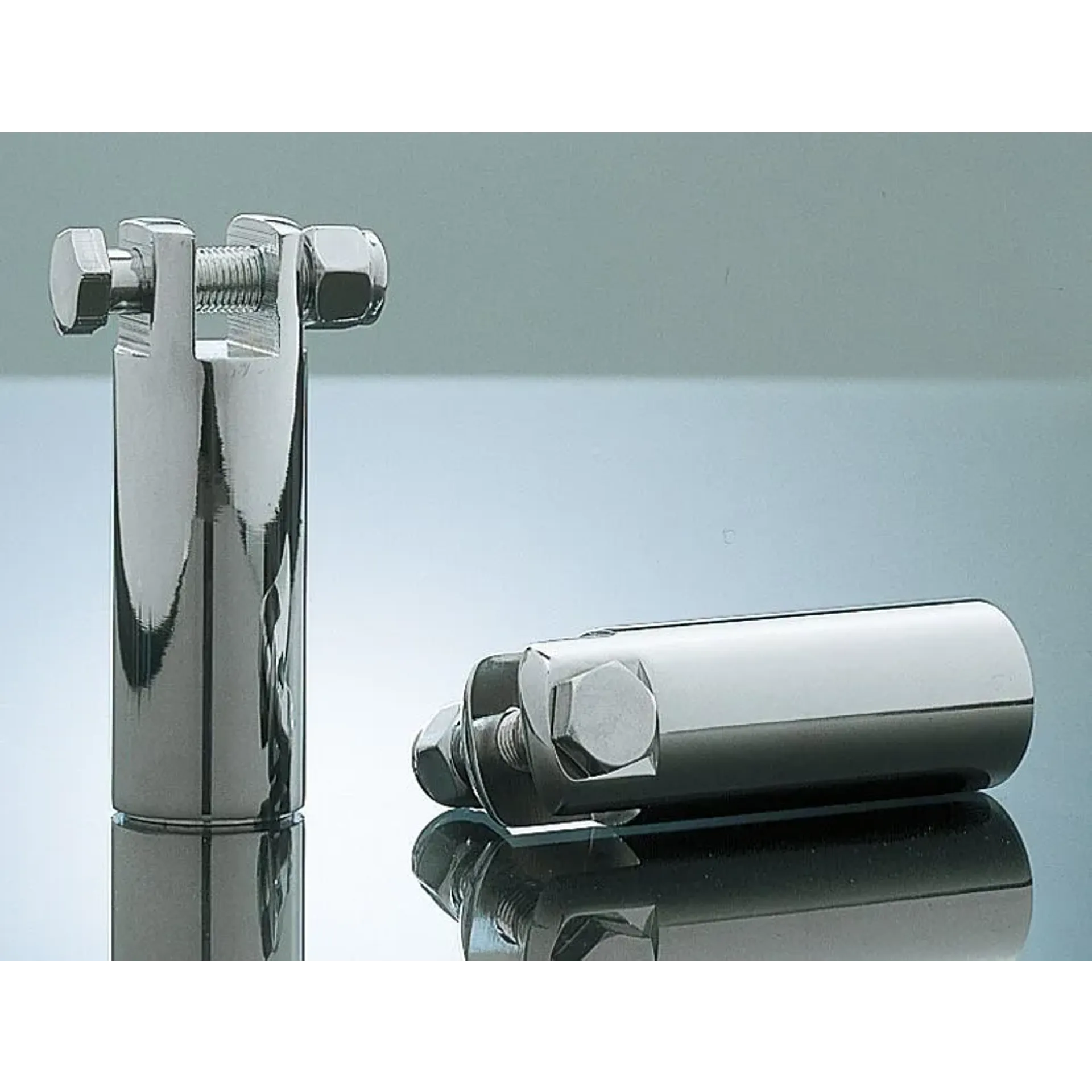 Peg Mounts 3-1/2″ With 3/8″-16 Mount Bolts